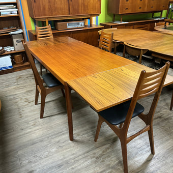 Mid Century Teak Dining Table from Denmark