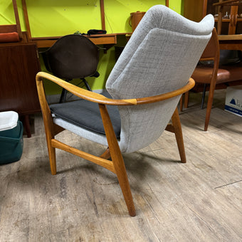 Mid Century Oak Lounge Chair from Denmark