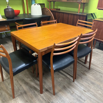 Mid Century Teak Dining Table from Denmark