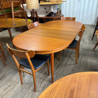 Mid Century Teak Dining Table from Denmark