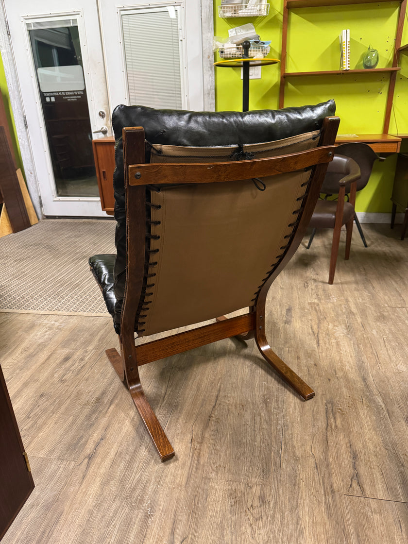 Mid Century Siesta Chair